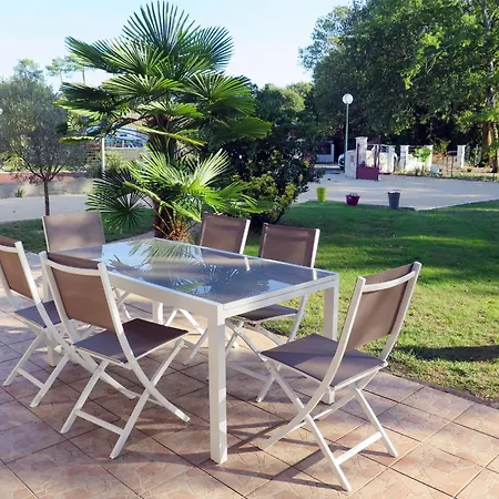 Holiday home Ocean - Lbe115 By Interhome