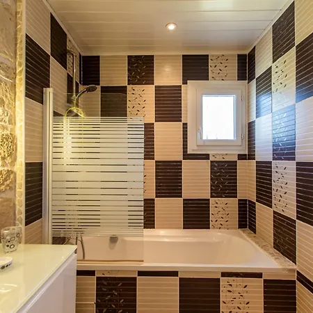 Ocean - Lbe115 By Interhome *